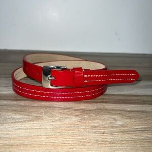 Apostrophe Leather Stitched Belt Women’s MediumRed Silver Tone Buckle Classic